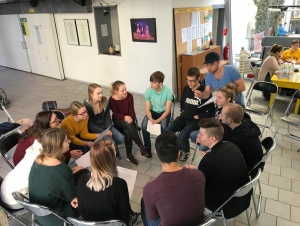 Projekt „HEIMAT und FREMDE“ Projekt „HEIMAT und FREMDE“